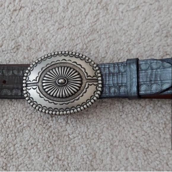 Fossil Leather Belt - Picture 2 of 12